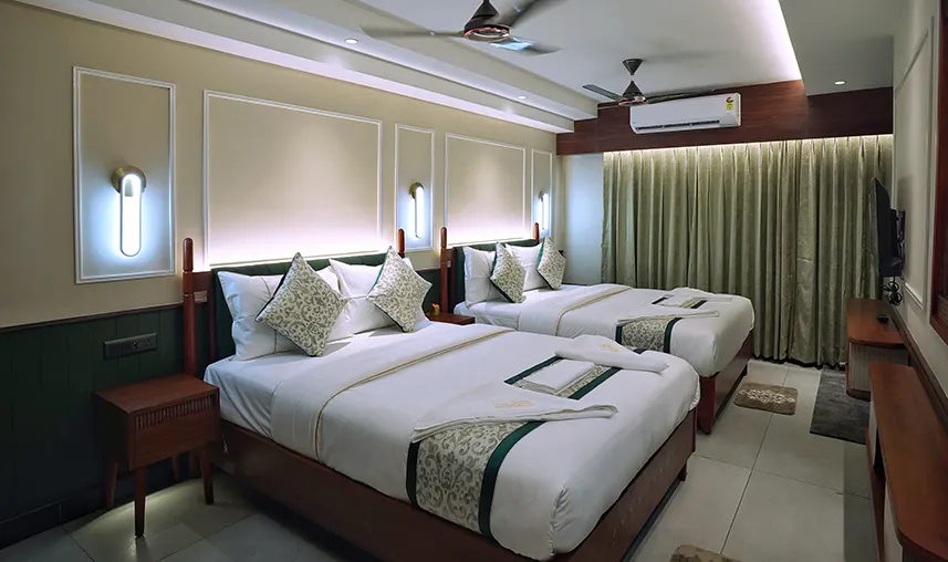 AC Premium 4 Bed Room
